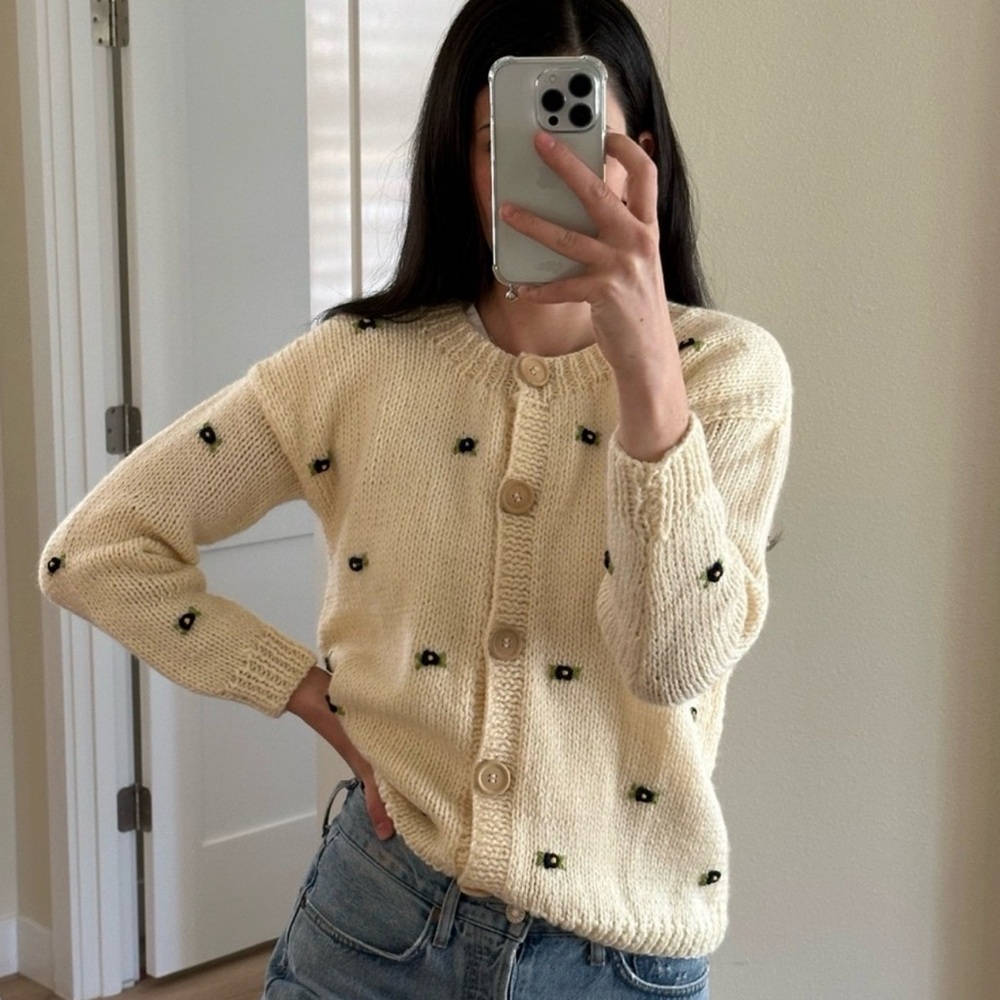 FANM MON Muscari 100% Wool Hand Knit Floral Embroidered Sweater Cardigan, Cream